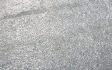 Lantyan laminate fibreglass or shingles?